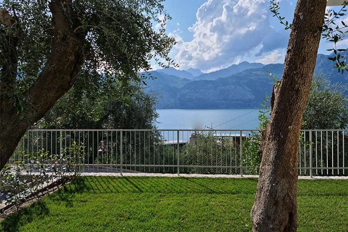 Luxury Apartments Natura Malcesine Italien