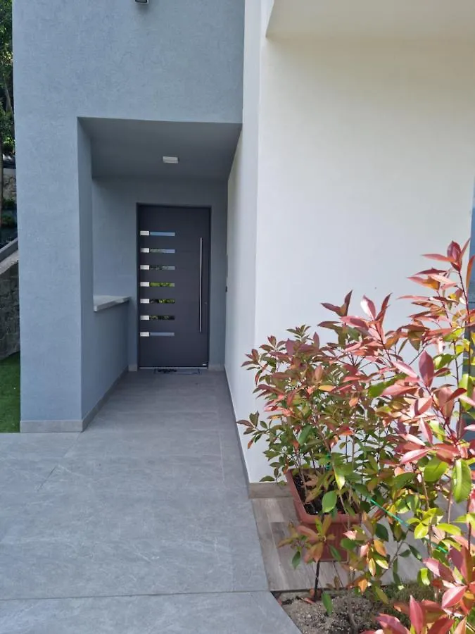 Luxury Apartments Natura Malcesine Italien
