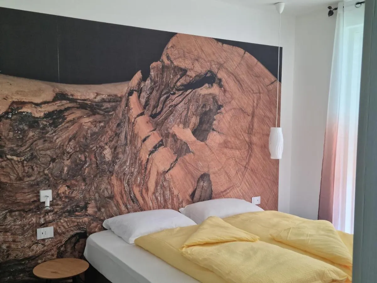 Luxury Apartments Natura Malcesine