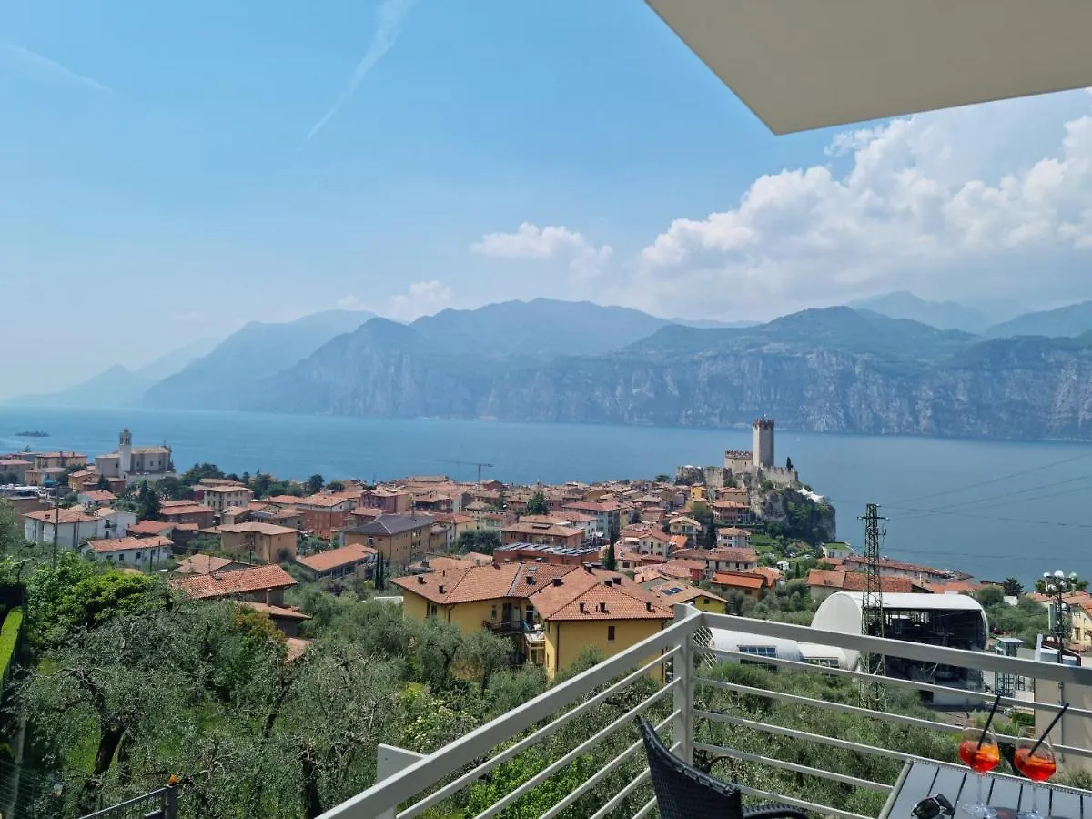 Luxury Apartments Natura Malcesine İtalya